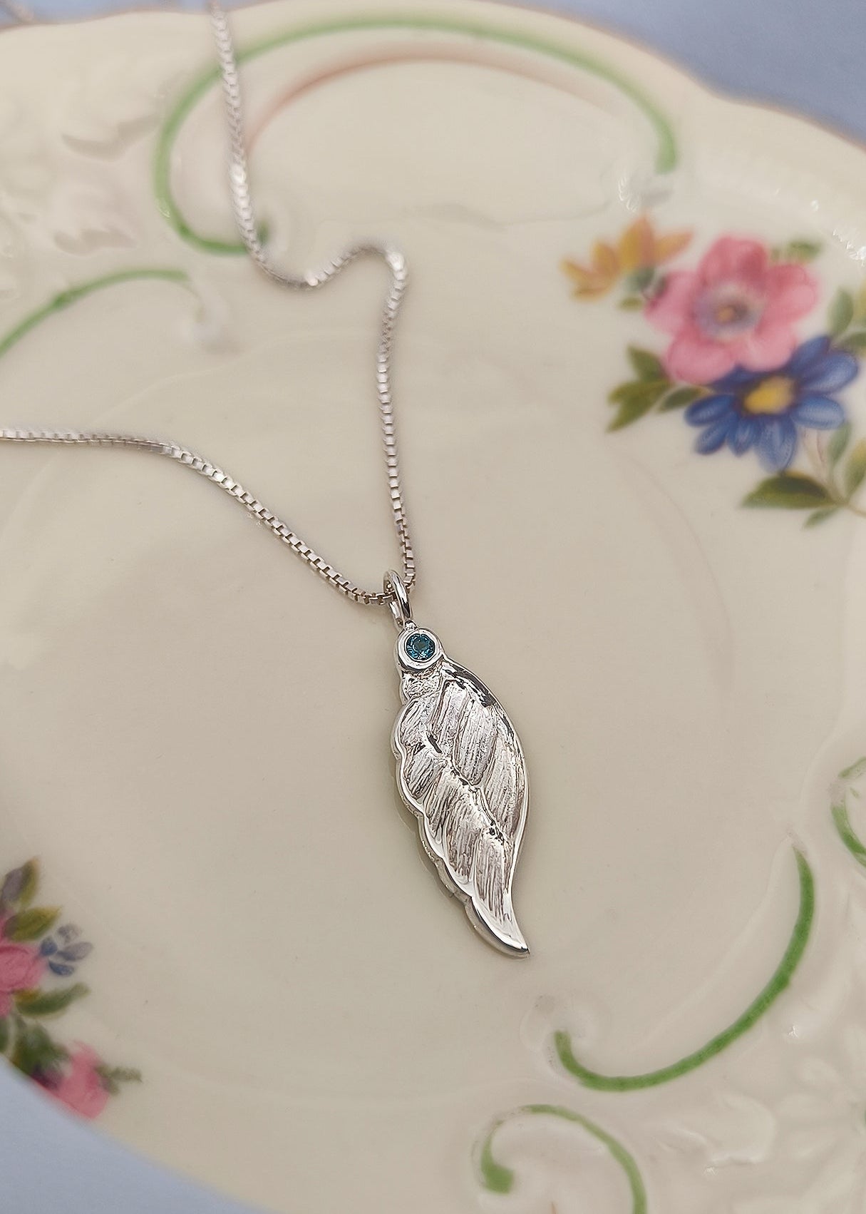 Serafina Angyalszárny Nyaklánc London Blue Topázzal