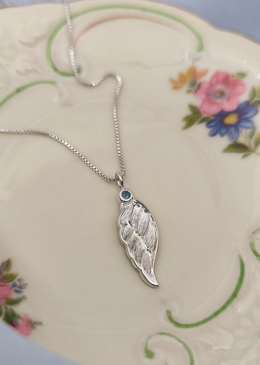 Serafina Angyalszárny Nyaklánc London Blue Topázzal